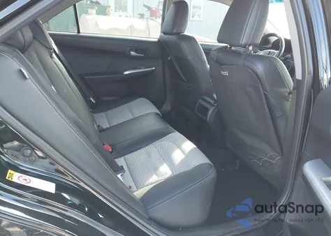 2014 Toyota Camry Se z USA, uszkodzony, nr VIN 4T1BF1FK9EU730698